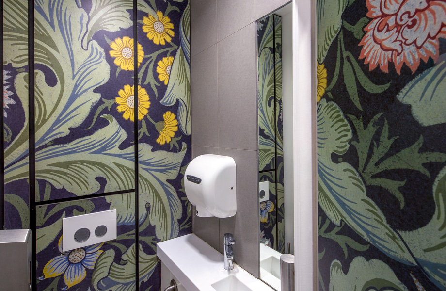 Washroom2 920x600
